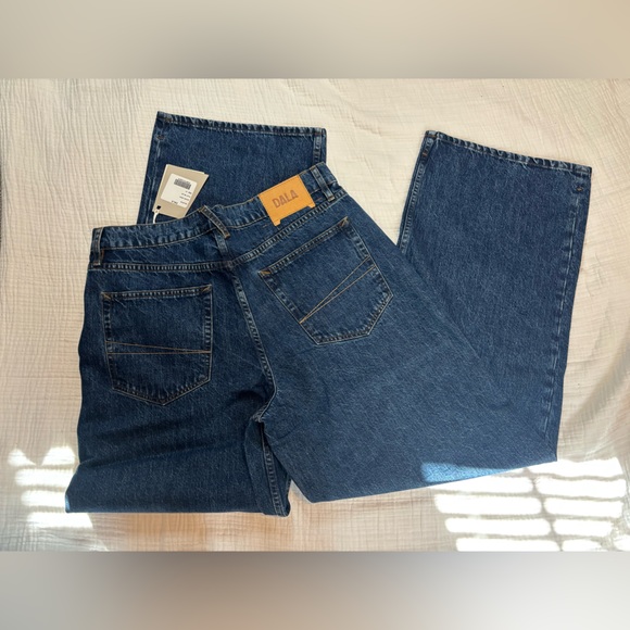 DALA Sling Jean - Flat Blue - Picture 5 of 5